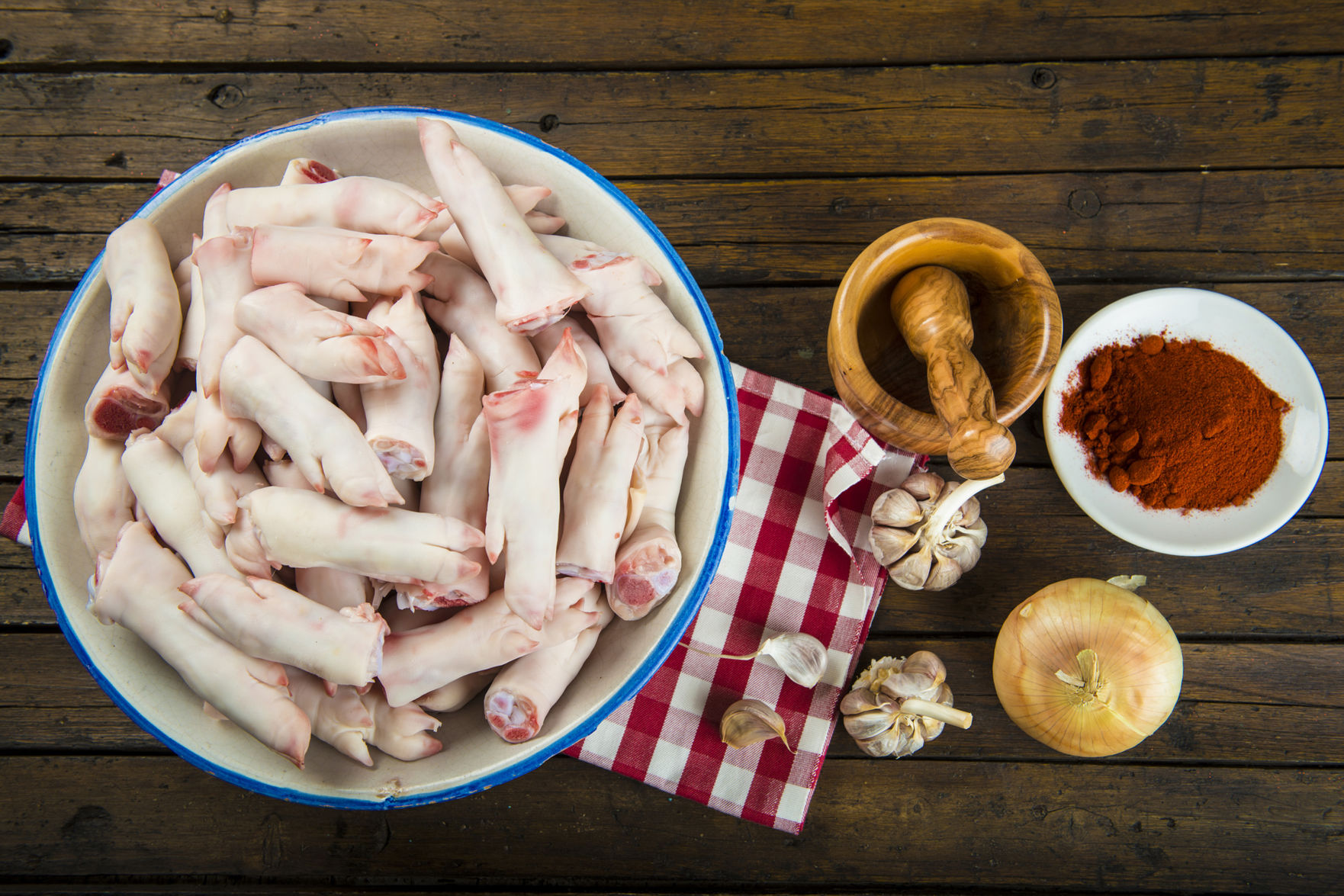 Trotters and chitterlings (the South)